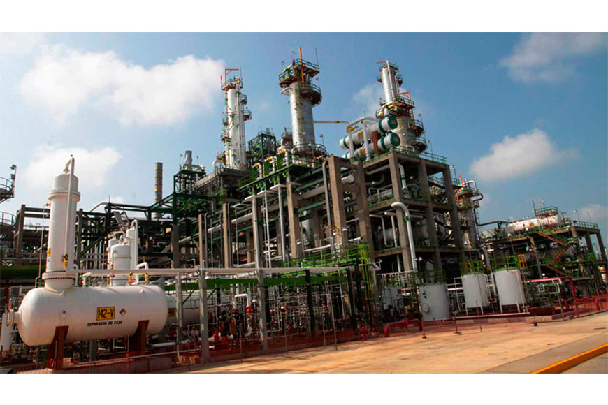 Refinería Minatitlán de Pemex reiniciará operaciones, Olmeca se mantiene fuera de servicio