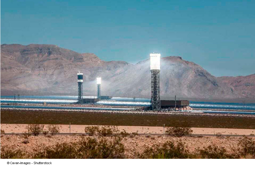 Una de las mayores centrales termosolares del planeta ha caído, y su quiebra confirma qué tecnología domina hoy la energía solar