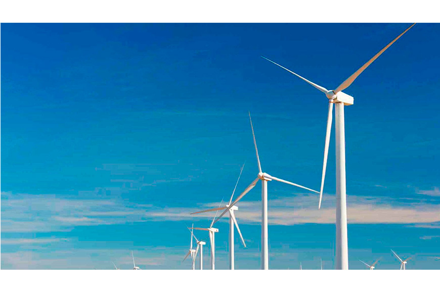 Dinamarca desafía las reglas con la primera turbina eólica del mundo hecha con acero verde y palas reciclables